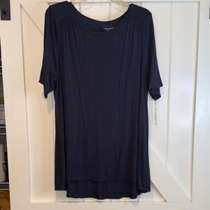 Lane Bryant Navy Short Sleeve Scoop Neck Tunic with Shoulder Smocking